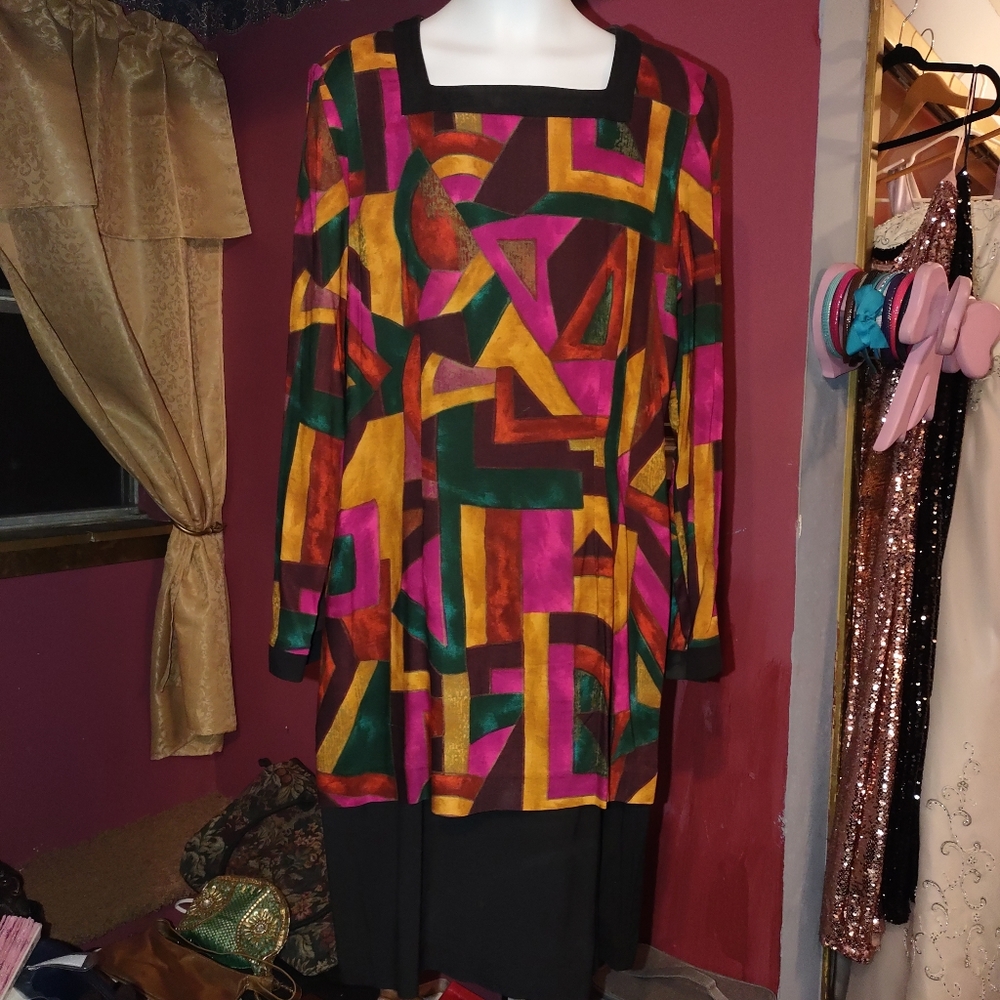 Jennifer Jeffries Abstract Dress 10